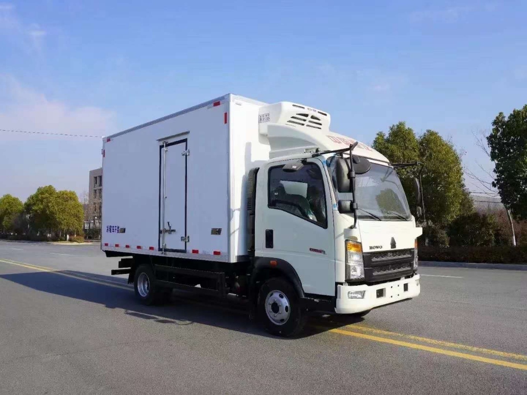 （國(guó)六）重汽小金牛冷藏車